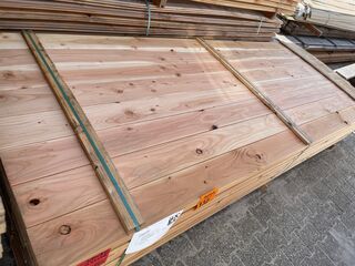 Ca. 112x Douglas Planken Geschaafd, 24x138mm, lengte 300cm